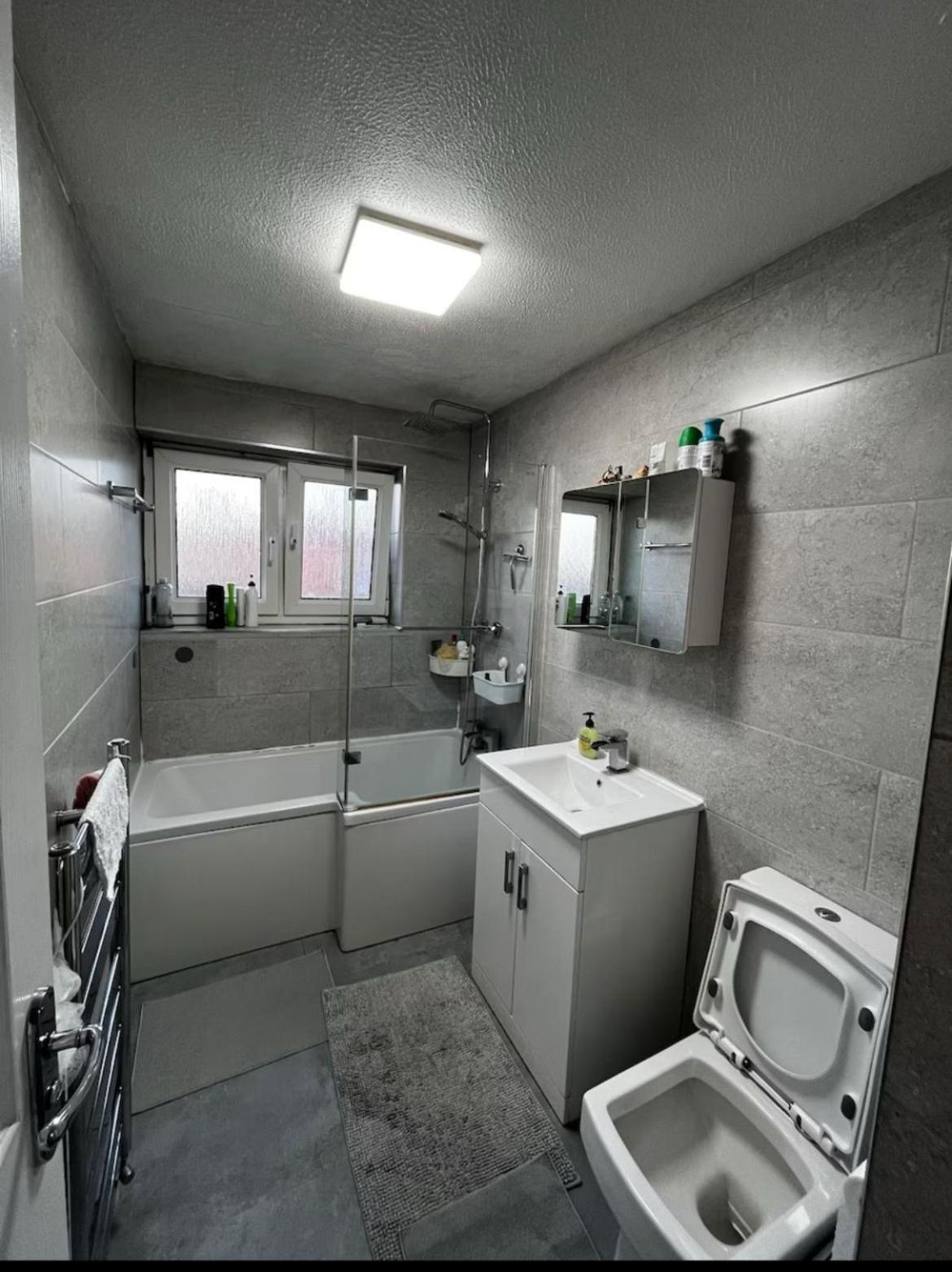 Plaistow Comfort Stay London Eksteriør bilde